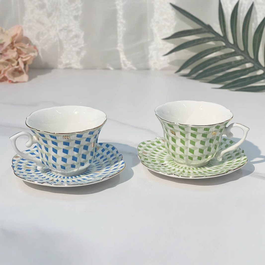 Set di tazze da caffè e piatti - Coffee Tea Green recensione e prezzo