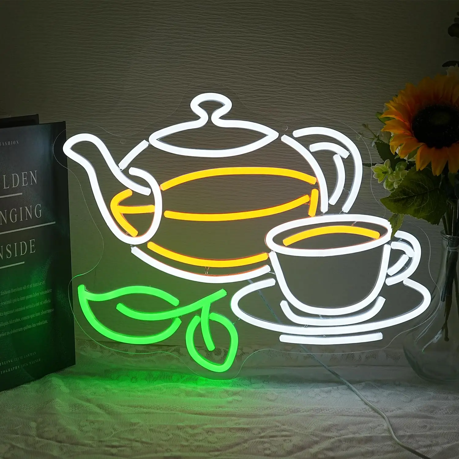 Insegna al neon per tè, teiera - Coffee Tea Plantation recensione e prezzo